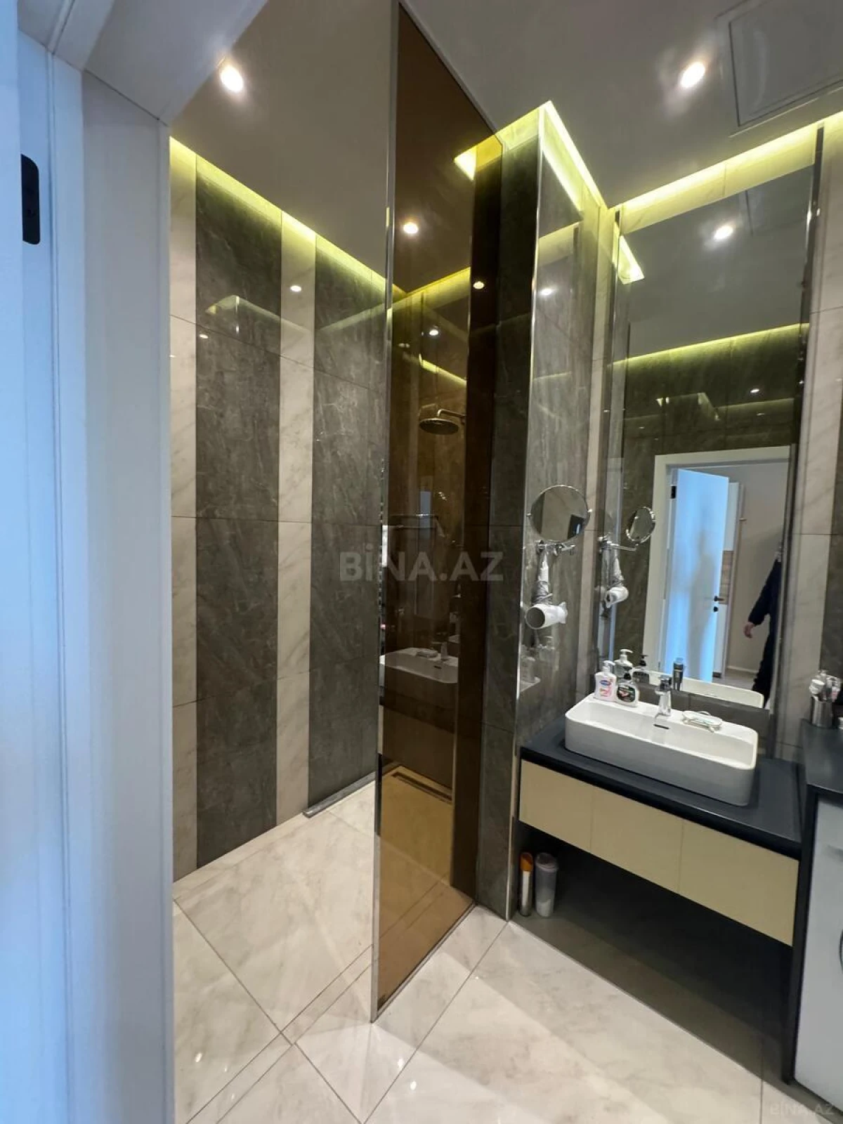 Kirayə verilir 1 otaqlı mənzil 50 m²