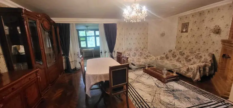 Satılır 3 otaqlı mənzil 87 m²