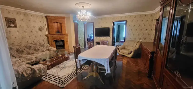 Satılır 3 otaqlı mənzil 87 m²