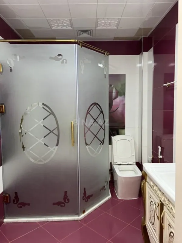 Satılır 3 otaqlı mənzil 150 m²