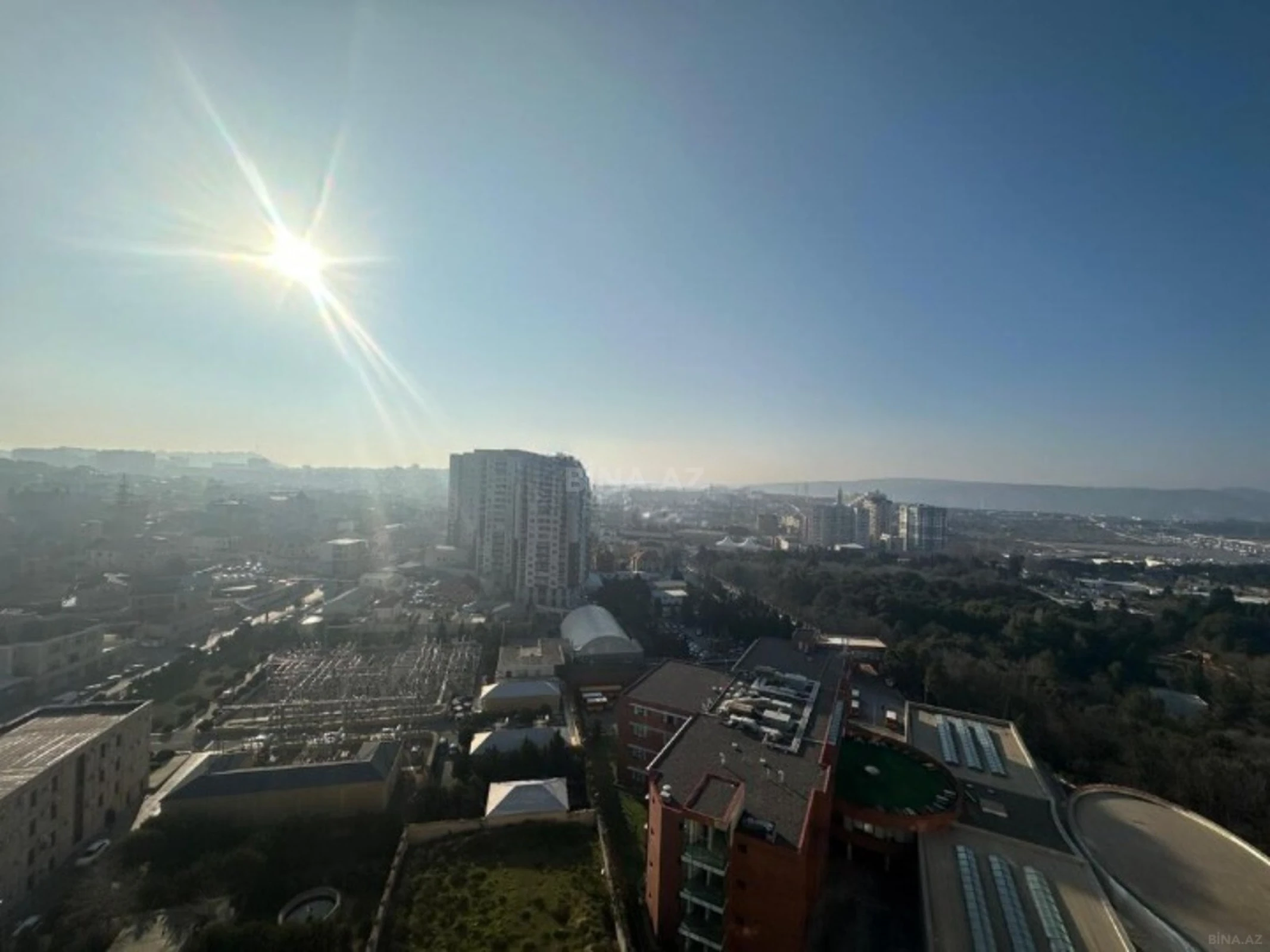 Satılır 3 otaqlı mənzil 150 m²