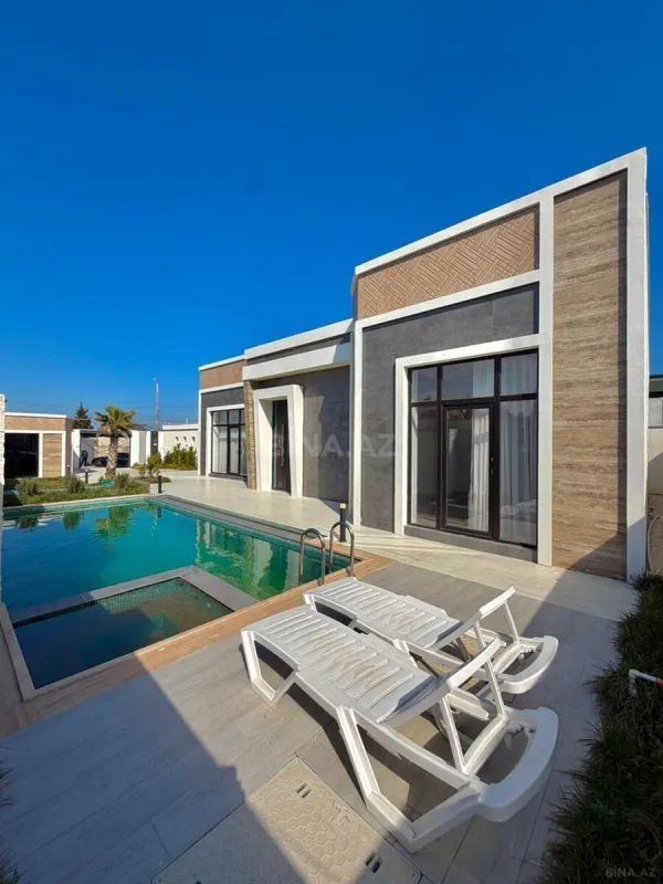 Satılır 5 otaqlı həyət evi 220 m²