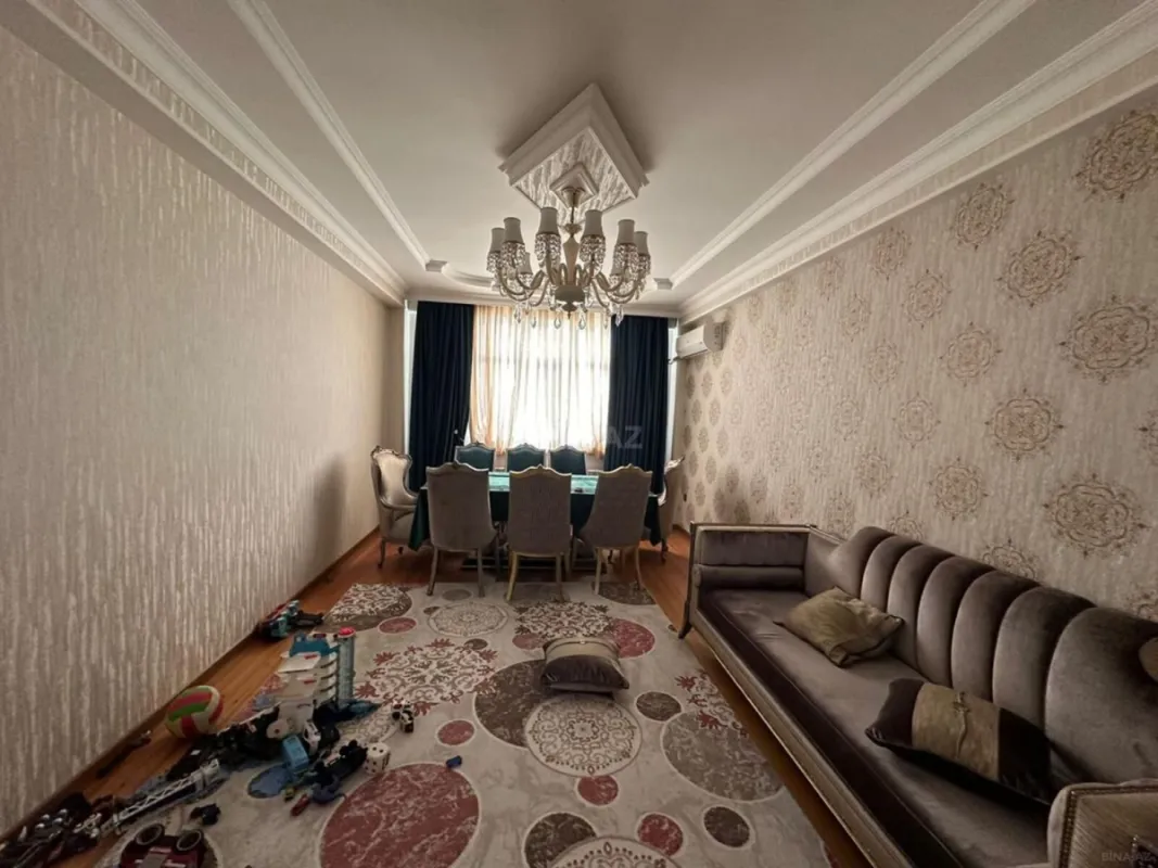 Satılır 2 otaqlı mənzil 95 m²