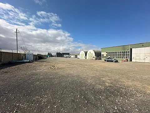 Kirayə verilir obyekt 550 m²