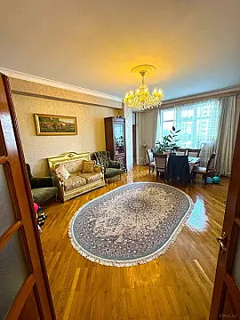 Satılır 3 otaqlı mənzil 100 m² — Bakı 3 otaq 100.00 m²