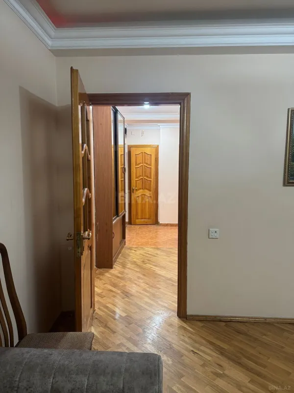 Kirayə verilir 2 otaqlı mənzil 75 m²