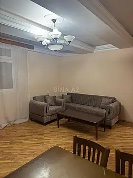 Kirayə verilir 2 otaqlı mənzil 75 m²