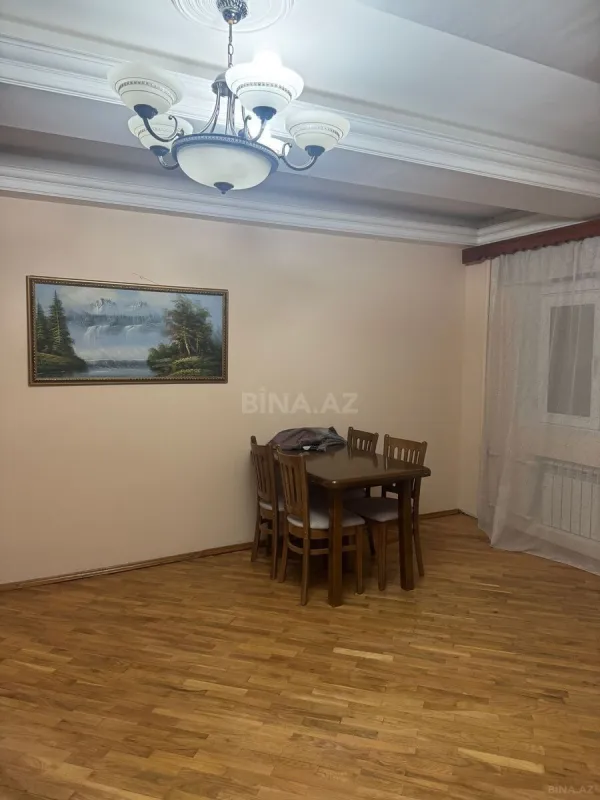Kirayə verilir 2 otaqlı mənzil 75 m²