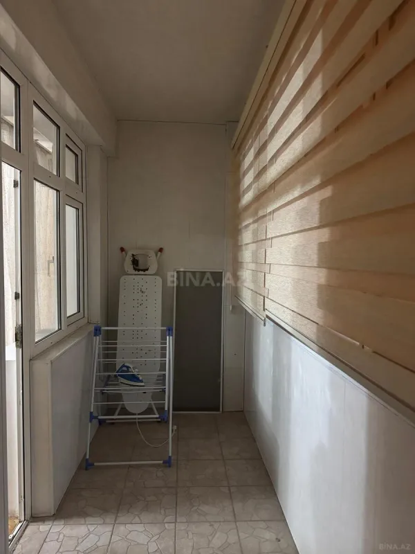 Kirayə verilir 2 otaqlı mənzil 75 m²