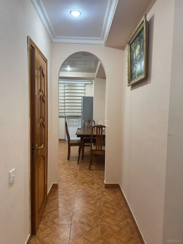 Kirayə verilir 2 otaqlı mənzil 75 m²