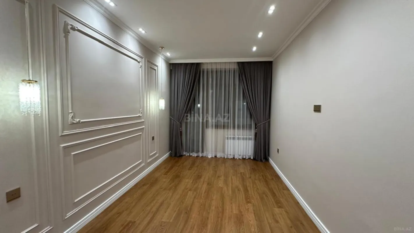 Satılır 2 otaqlı mənzil 70 m²