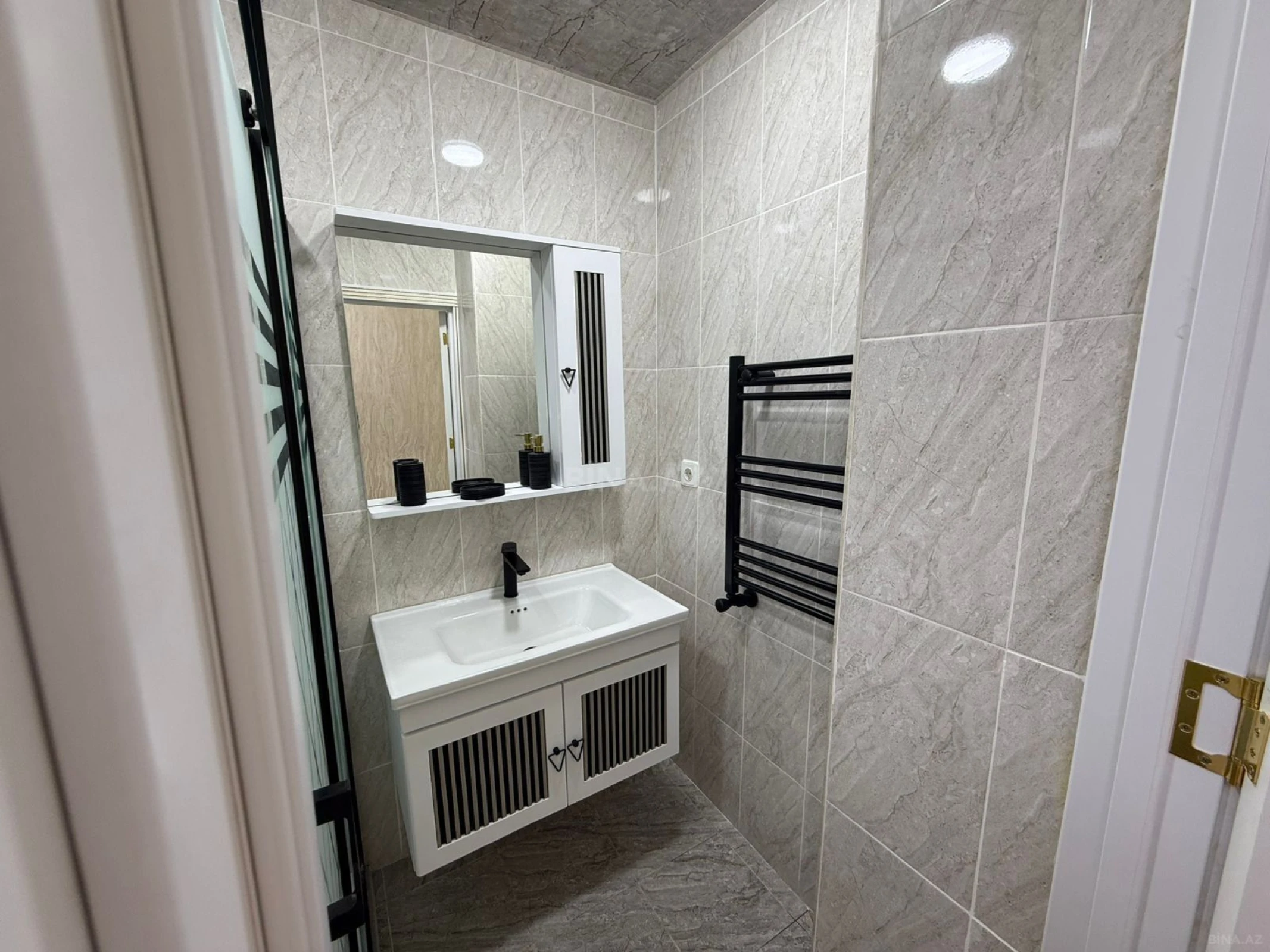 Satılır 3 otaqlı mənzil 85 m²