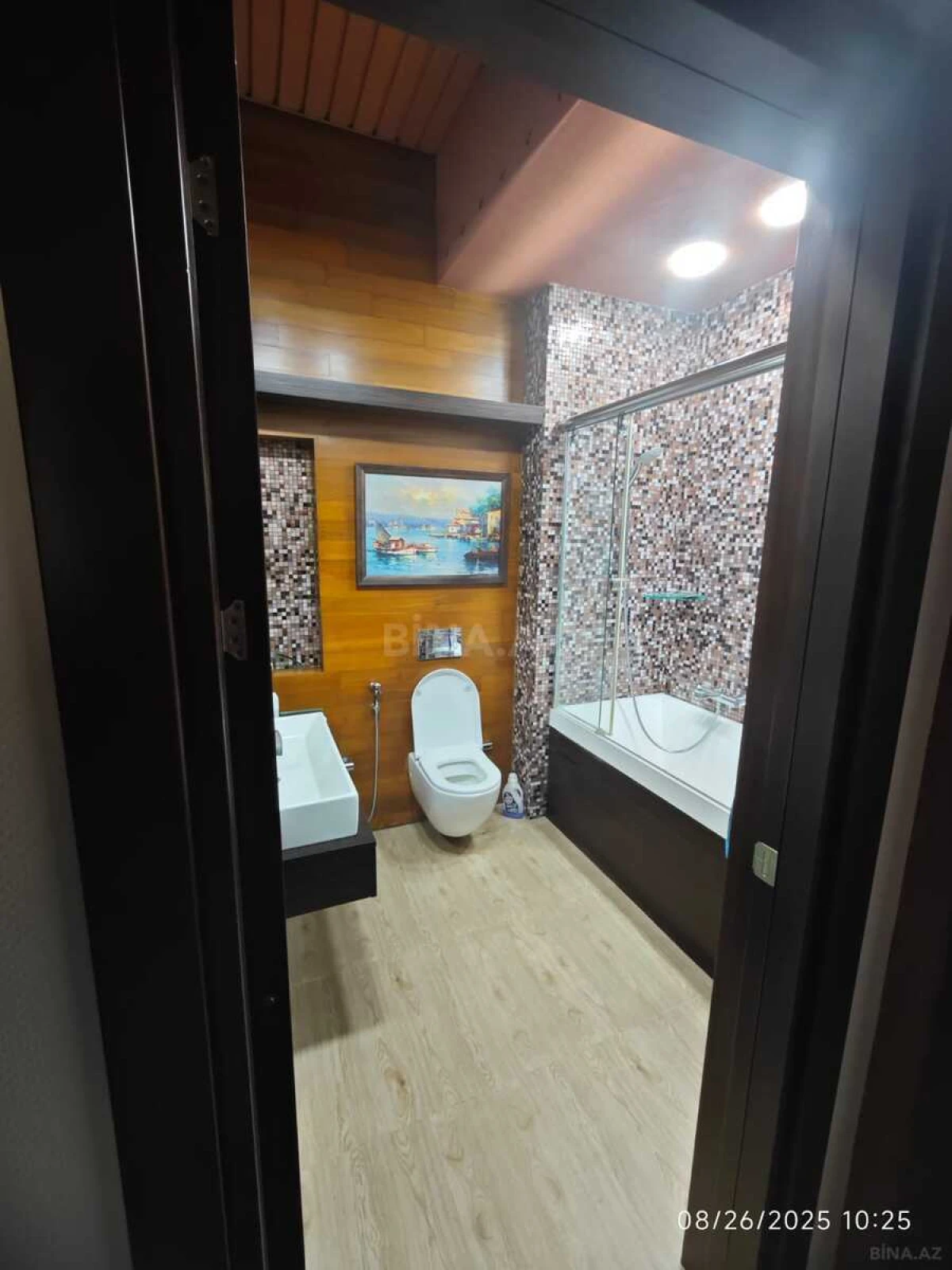 Kirayə verilir 3 otaqlı mənzil 170 m²