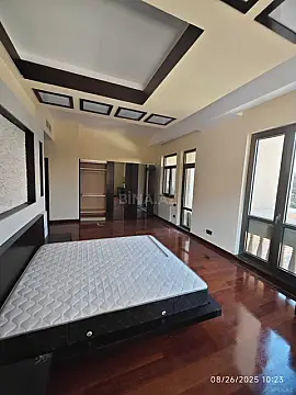 Kirayə verilir 3 otaqlı mənzil 170 m²