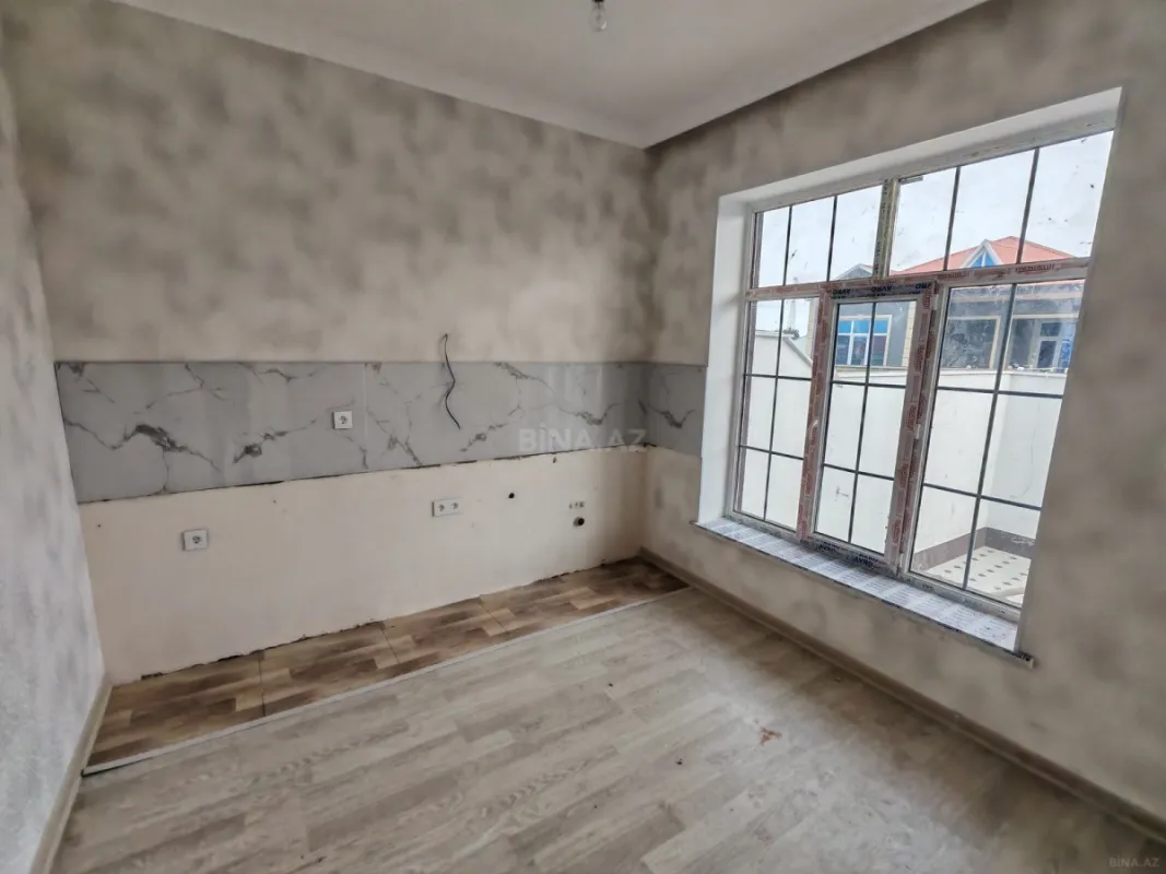 Satılır 3 otaqlı həyət evi 105 m²