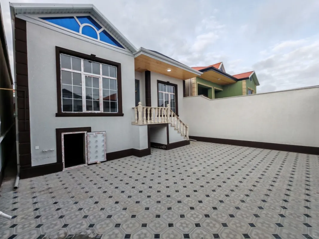 Satılır 3 otaqlı həyət evi 105 m²
