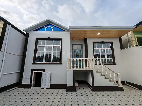 Satılır 3 otaqlı həyət evi 105 m² — Bakı 3 otaq 105.00 m²