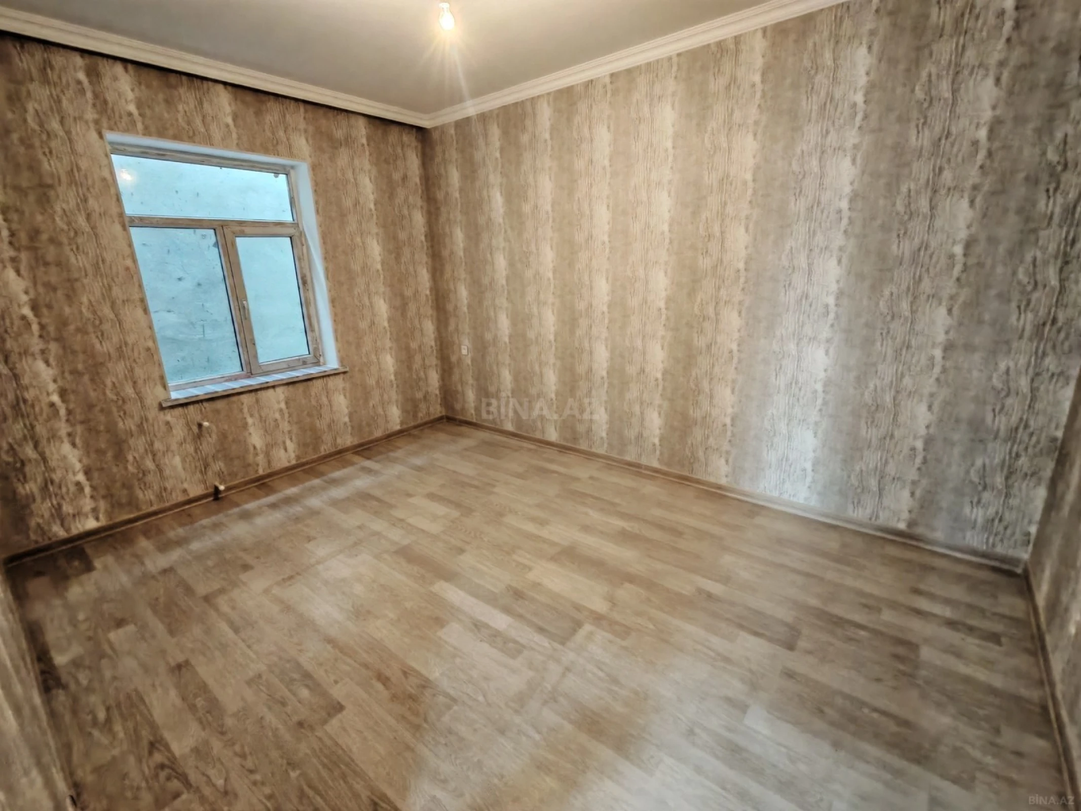 Satılır 3 otaqlı həyət evi 105 m²