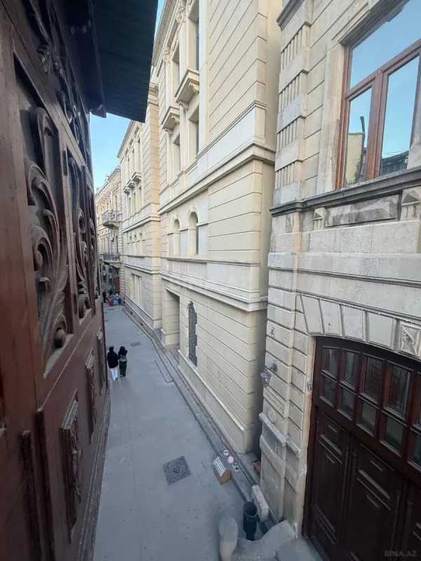 Kirayə verilir 3 otaqlı ofis 100 m²