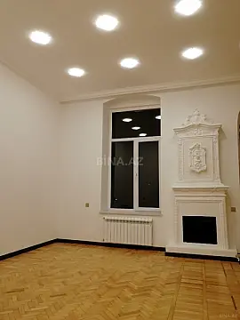 Kirayə verilir 3 otaqlı ofis 110 m²