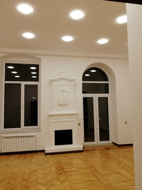 Kirayə verilir 3 otaqlı ofis 110 m²