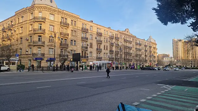 Kirayə verilir 3 otaqlı mənzil 85 m²