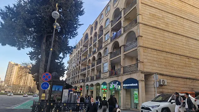 Kirayə verilir 3 otaqlı mənzil 85 m² — Bakı, Nizami 3 otaq 85.00 m²