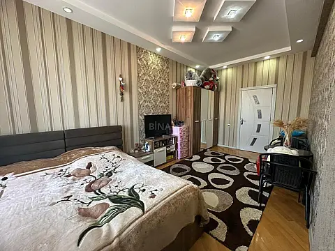 Satılır 3 otaqlı mənzil 111 m²