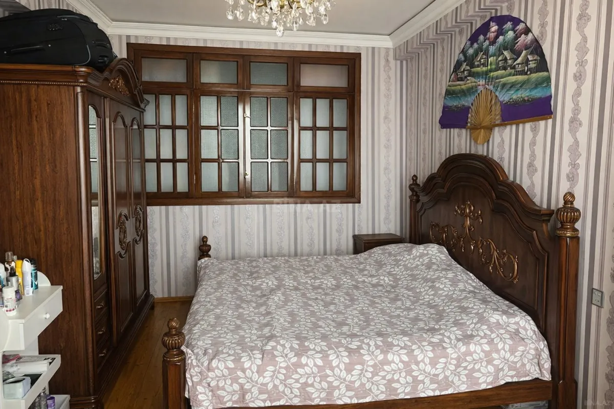 Satılır 3 otaqlı mənzil 88 m²
