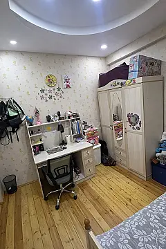 Satılır 3 otaqlı mənzil 88 m²