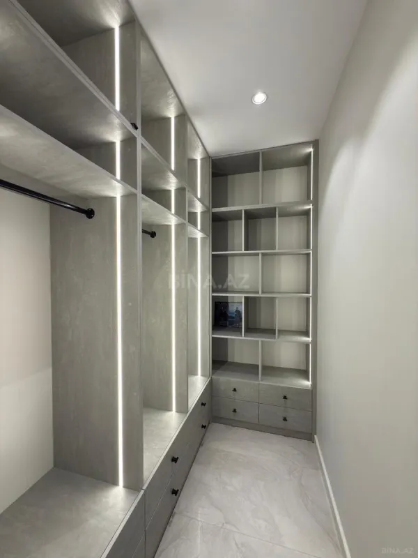 Satılır 2 otaqlı mənzil 72 m²