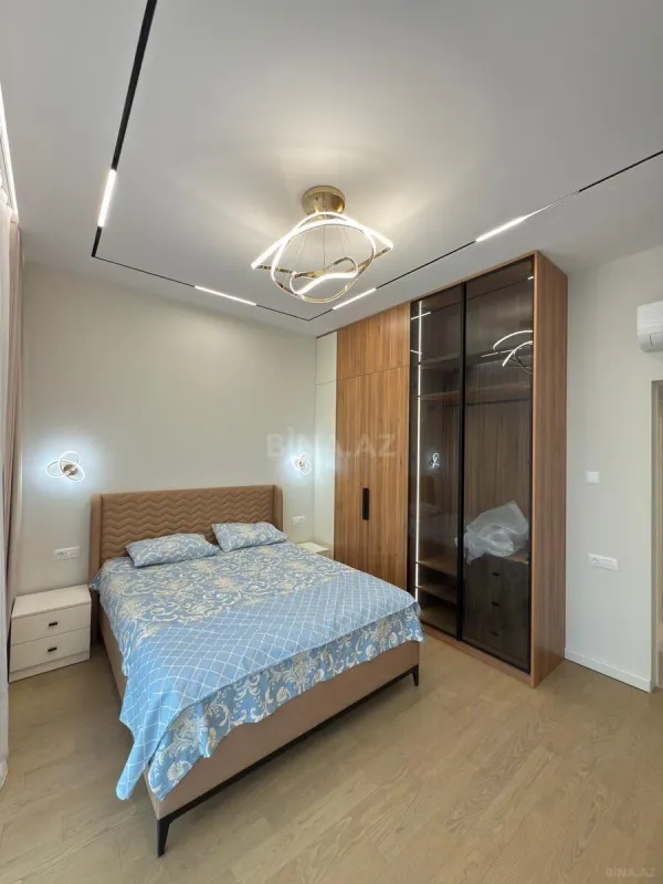 Satılır 2 otaqlı mənzil 72 m²