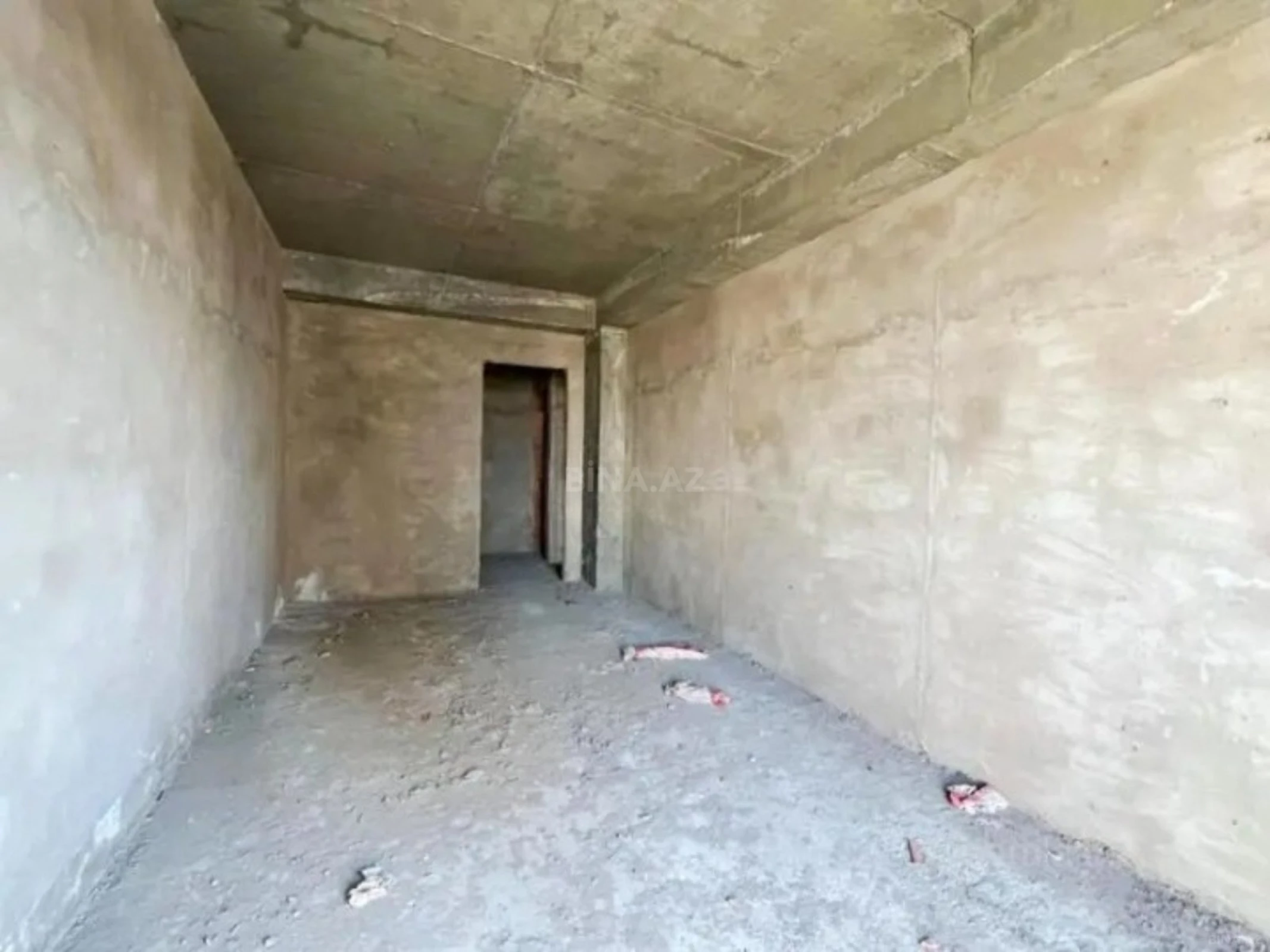 Satılır 2 otaqlı mənzil 99 m²