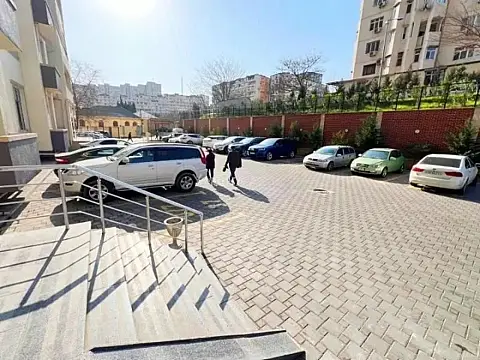 Satılır 2 otaqlı mənzil 99 m²