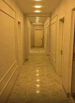 Kirayə verilir 5 otaqlı ofis 200 m²