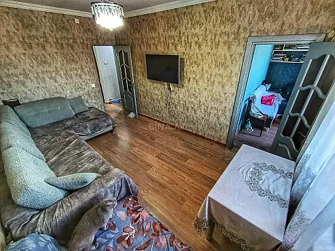 Satılır 4 otaqlı mənzil 95 m²