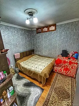 Satılır 4 otaqlı mənzil 95 m²