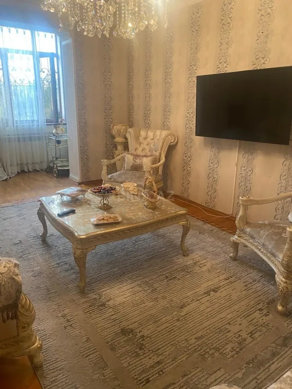 Satılır 3 otaqlı mənzil 100 m²