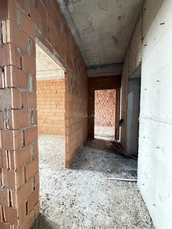 Satılır 2 otaqlı mənzil 73.4 m²