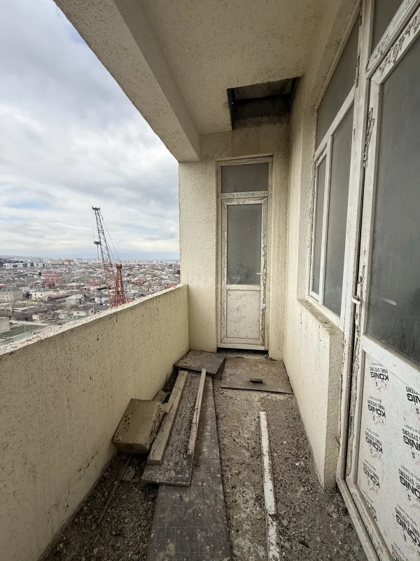 Satılır 2 otaqlı mənzil 73.4 m²
