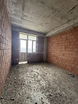 Satılır 2 otaqlı mənzil 73.4 m²