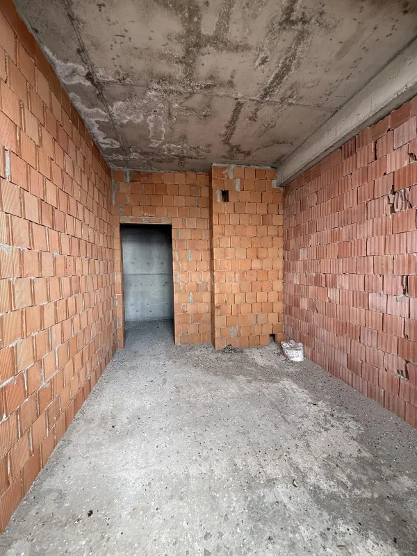 Satılır 2 otaqlı mənzil 73.4 m²