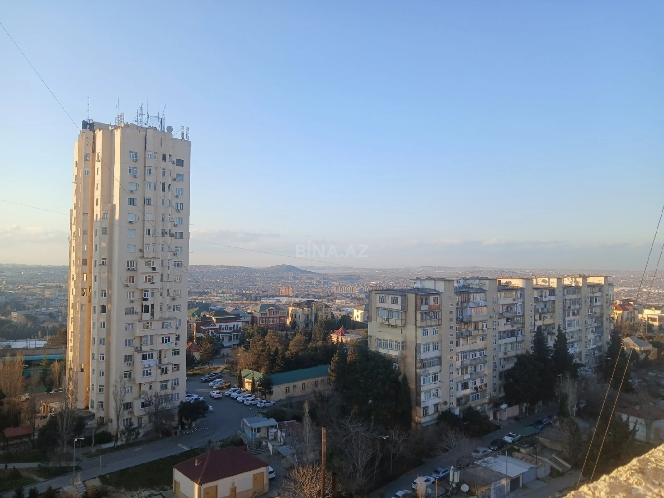 Satılır 2 otaqlı mənzil 95 m²