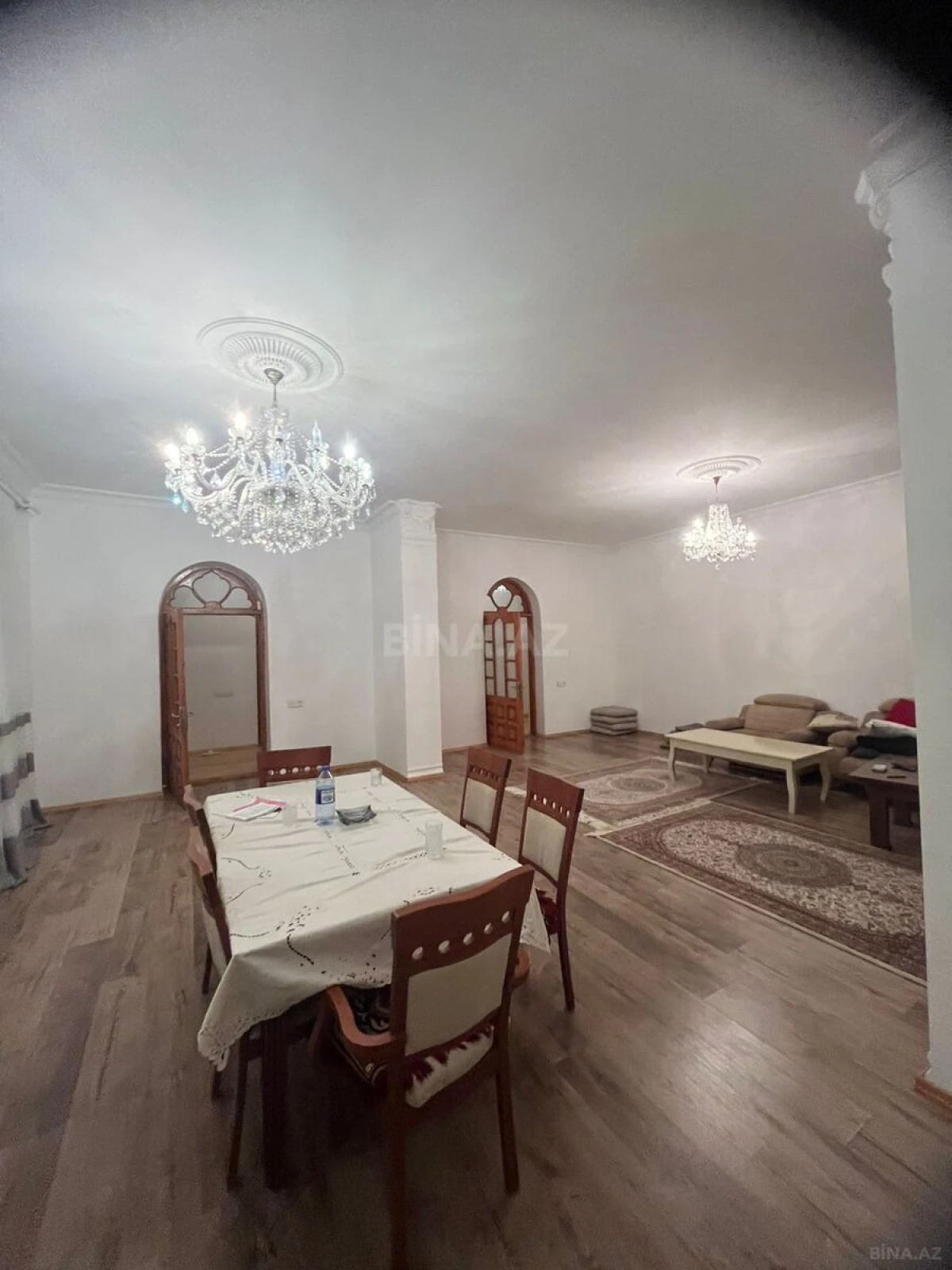 Satılır 4 otaqlı həyət evi 200 m²