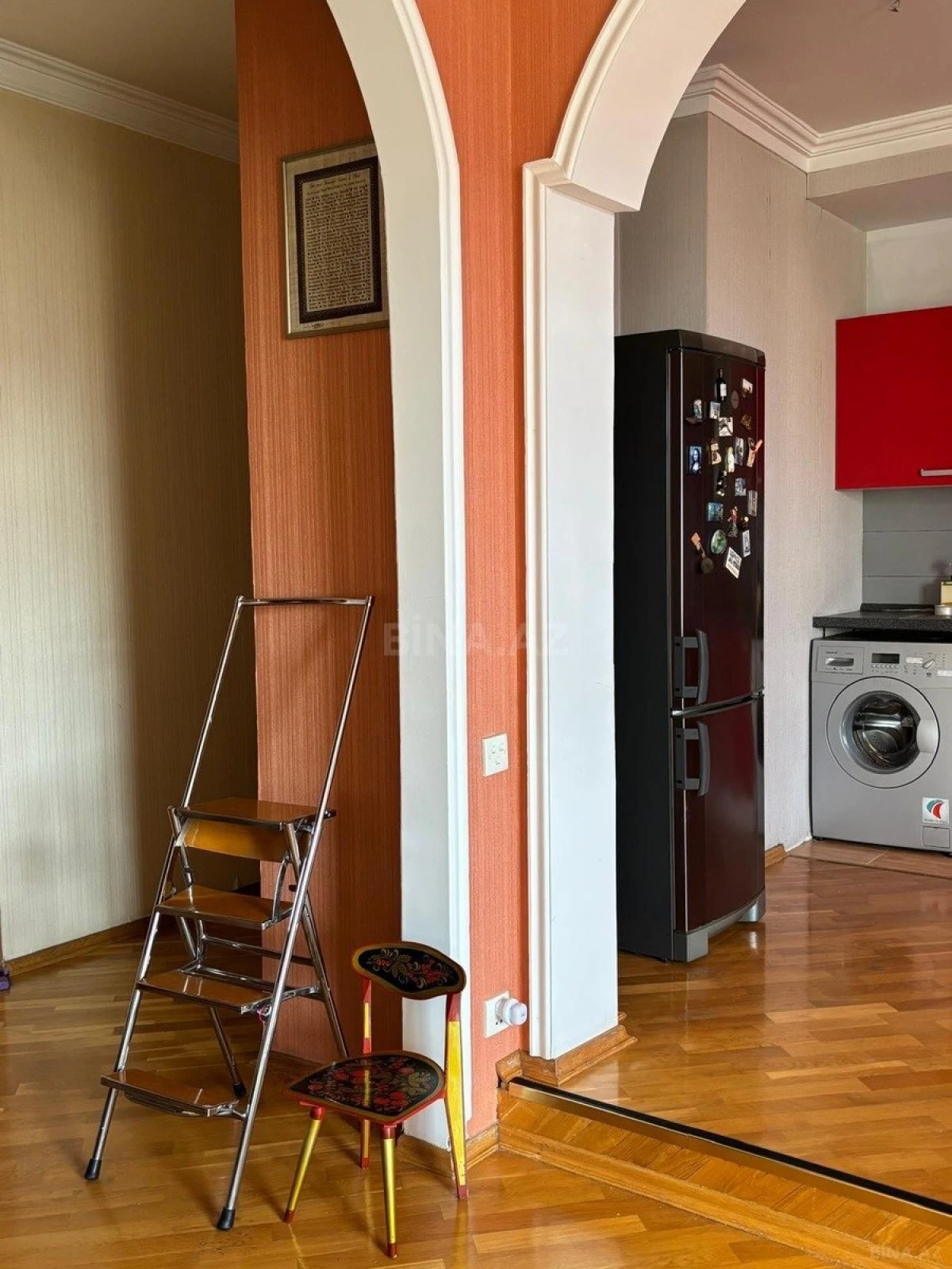 Satılır 2 otaqlı mənzil 85 m²