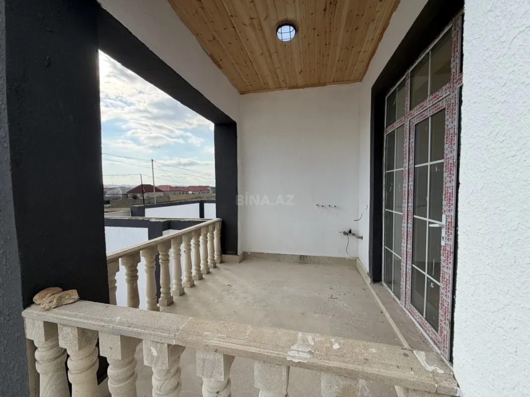 Satılır 3 otaqlı həyət evi 100 m²