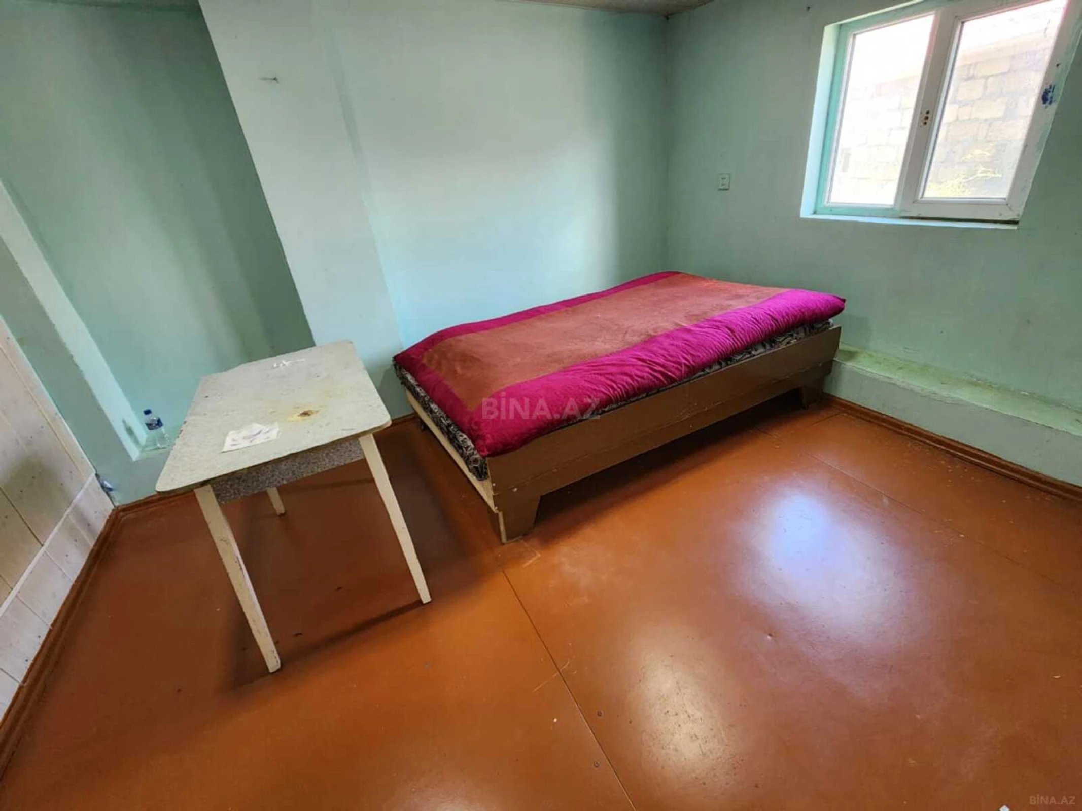 Satılır 2 otaqlı həyət evi 40 m²