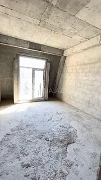 Satılır 4 otaqlı mənzil 160 m²