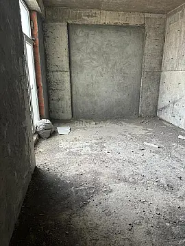 Satılır 3 otaqlı mənzil 133 m²