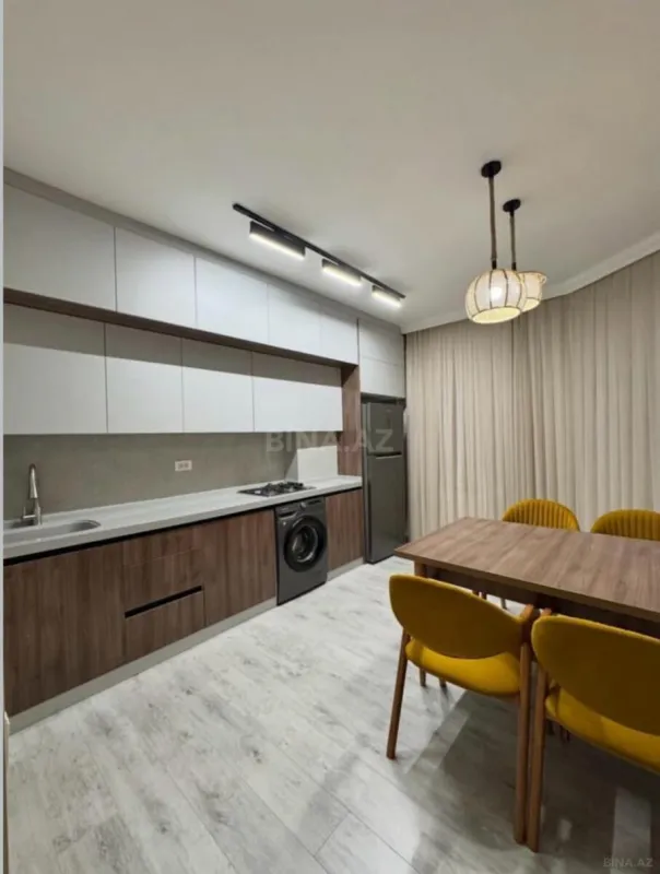 Satılır 3 otaqlı mənzil 95 m²